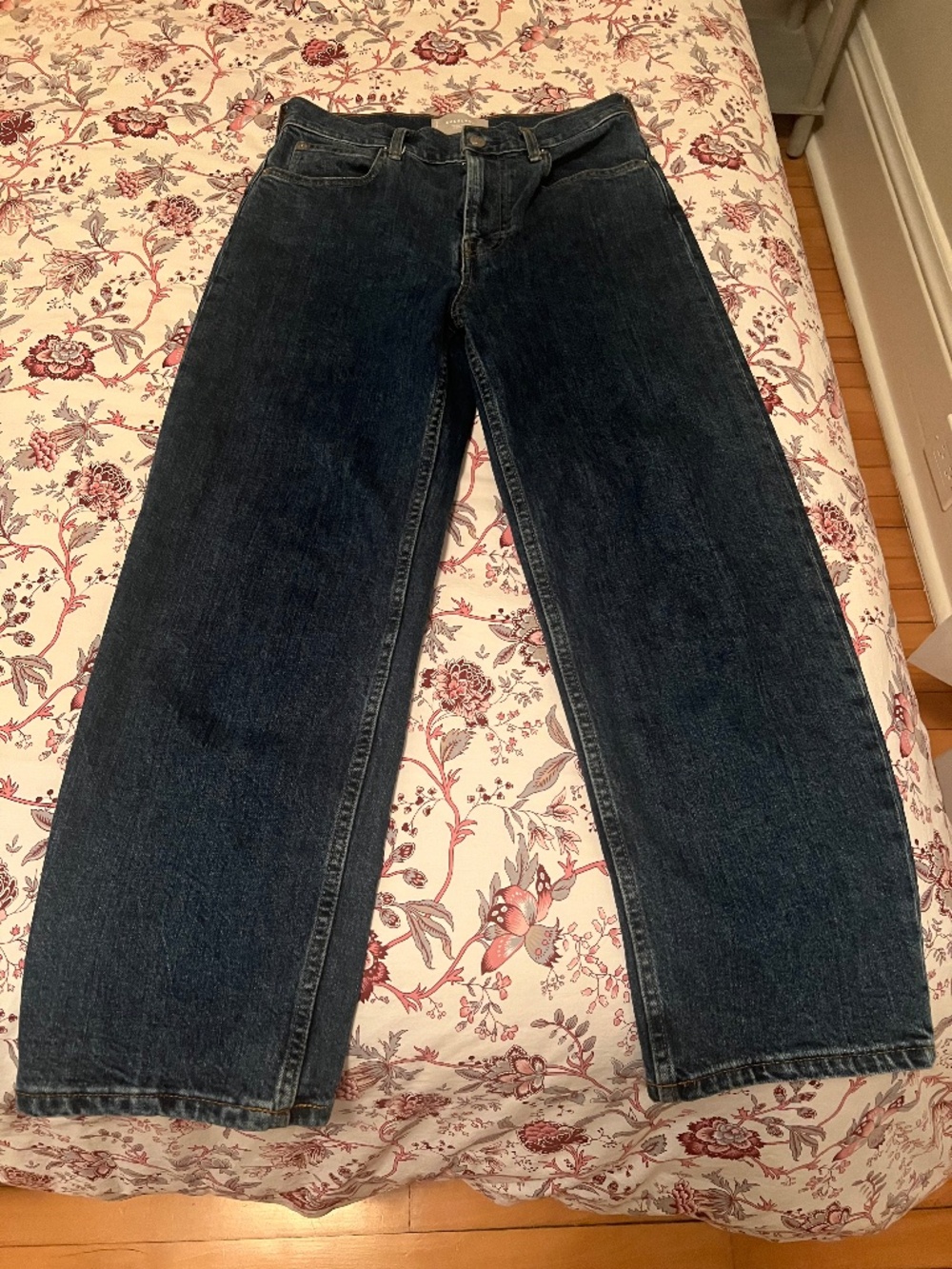 Everlane Dark Wash Cropped Ankle Jeans Way High Jeans 26 Cropped